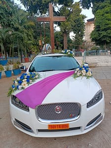 luxury wedding car